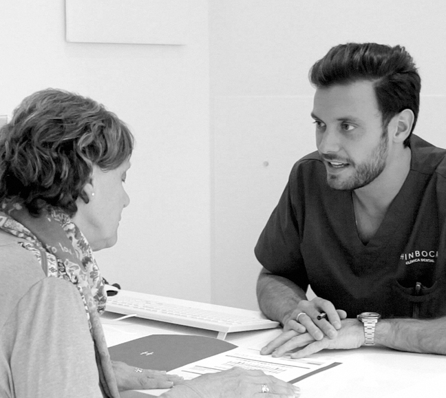 hinboca clínica dental, situada en Aluche, Las Águilas, Madrid