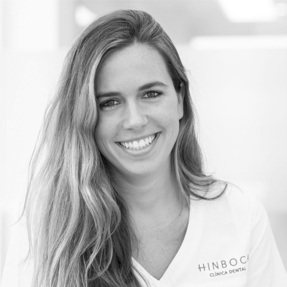 Carmen Caballero dentista equipo Hinboca